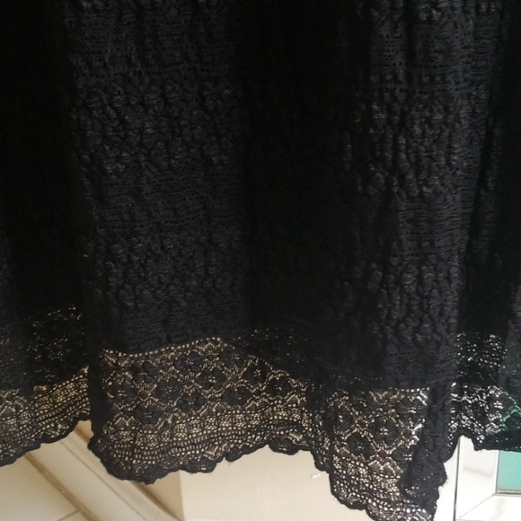No Name Black Lace Gown - Picture 3 of 5